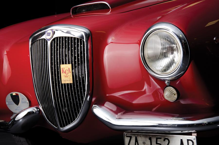  Lancia Aurelia B24 Spider America 1955 года  (фото 2 из 24)